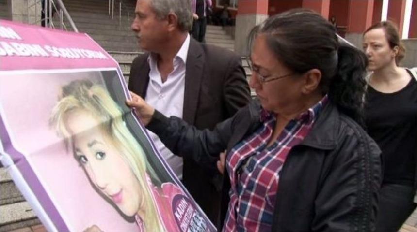 Elleri Kesilerek &Ouml;ld&uuml;r&uuml;len Nuran Dutlu&rsquo;nun Sanıkları Hakim Karşısında