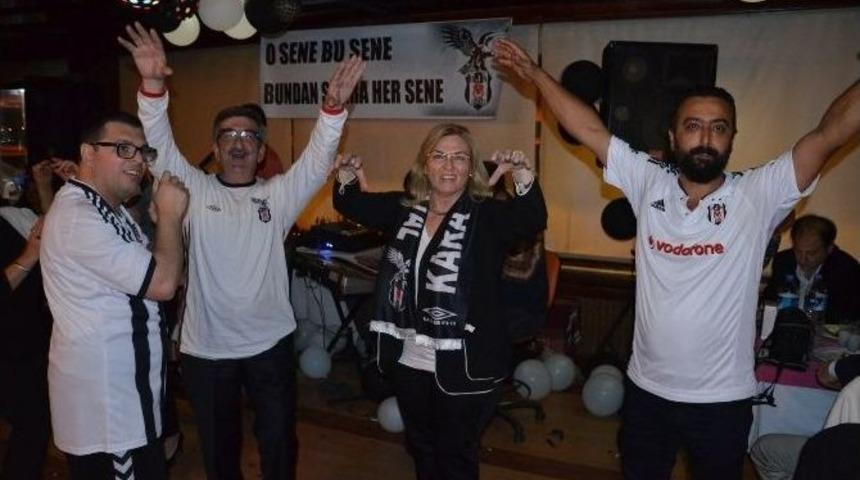 Fatsalı Beşiktaşlılar Şampiyonluğu Kutladı