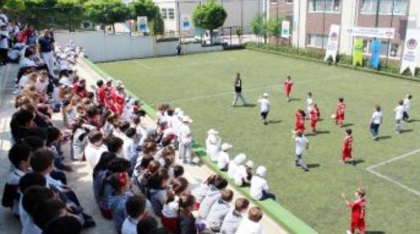 Minkler Futbolla Şenlendi