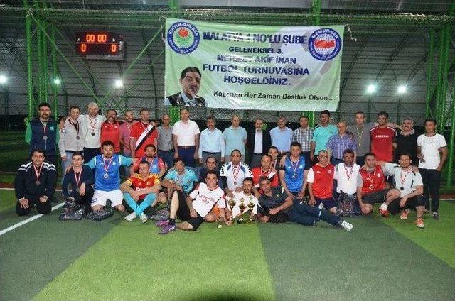 3.mehmet Akif İnan Halı Saha Futbol Turnuvası Sona Erdi 3