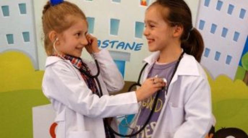 Minikler &ldquo;k&uuml;&ccedil;&uuml;k Doktorlar At&ouml;lyesi&rdquo;nde Buluşuyor