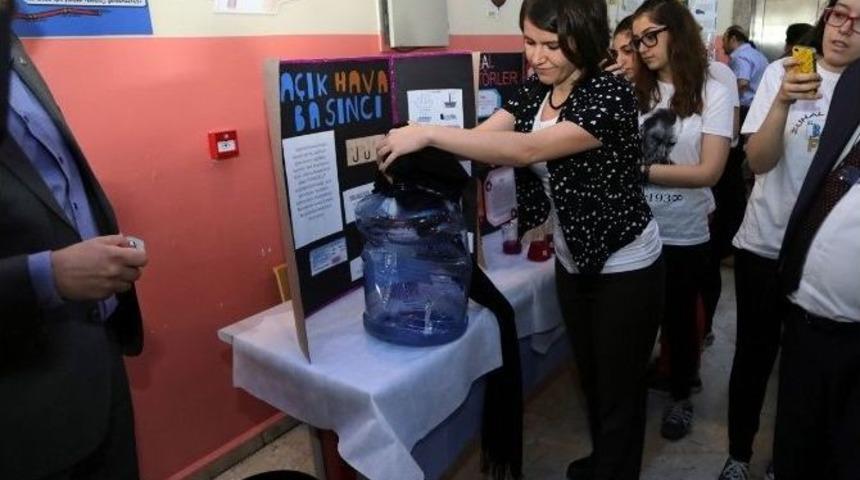 Kağıthane&rsquo;nin K&uuml;&ccedil;&uuml;k Bilim Adamları İcatlarını Tanıttı