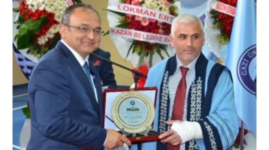 Kazan&rsquo;da A&ccedil;ılış Ve Mezuniyet Heyecanı