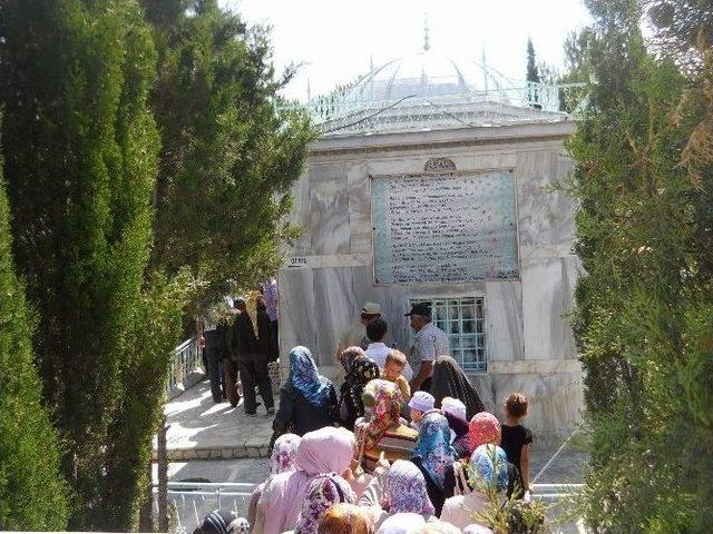 Recepli Mahallesi Hayır Yemeğine Hazırlanıyor