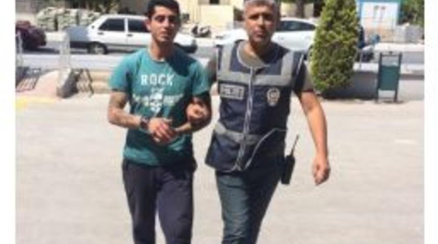 Cezaevi Firarisi Parkta Yakalandı