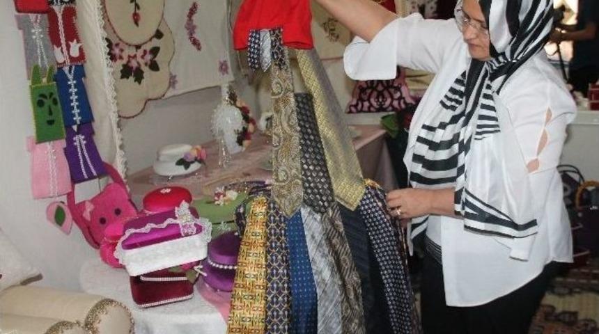 Ev Hanımları, Eski Eşyaları Ekonomiye Kazandırdı