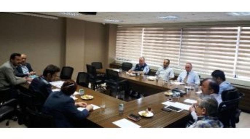 İzmit&rsquo;te Masaj Derneklerine Sıkı Takip