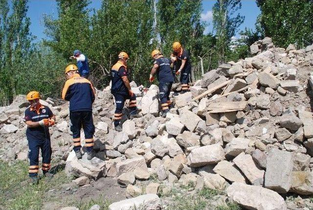 Niğde&rsquo;de G&ouml;&ccedil;&uuml;k Tatbikatı Yapıldı 3