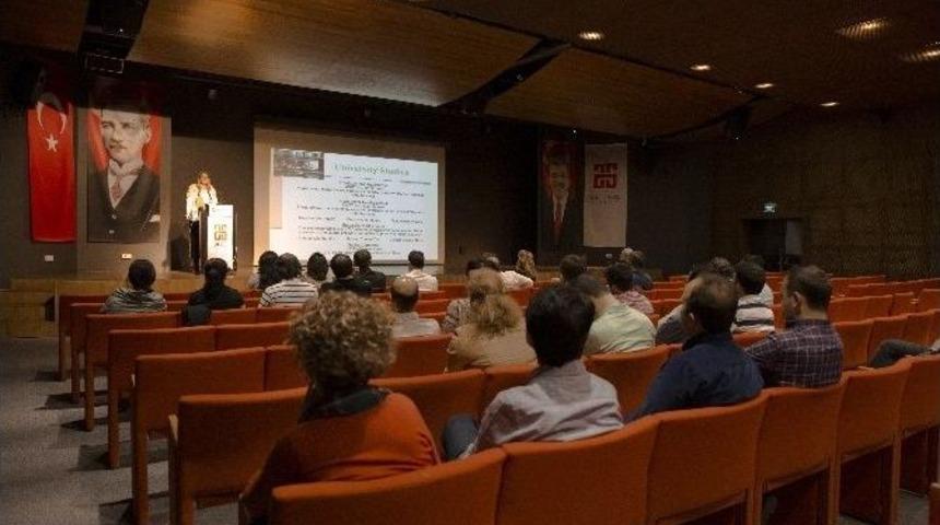 Ag&uuml; &Ouml;ğretim &Uuml;yelerine &ldquo;pedogojik Yaklaşım&rdquo; Semineri