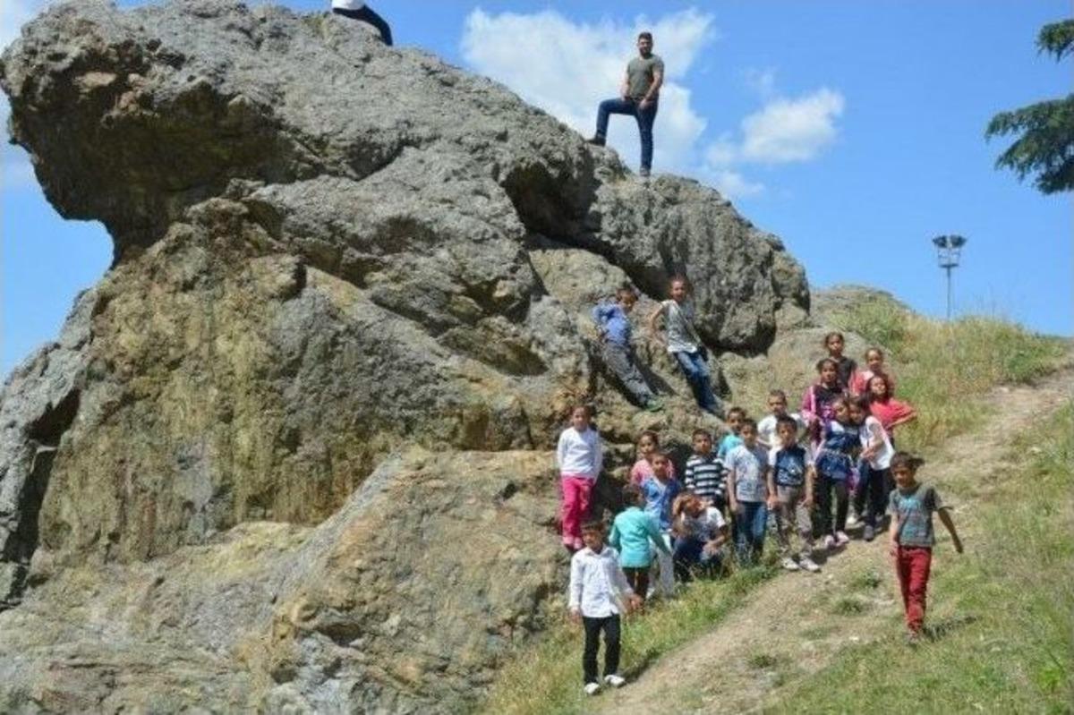 Kaymakam G&uuml;ner &Ouml;ğrencilere Verdiği S&ouml;z&uuml; Tuttu