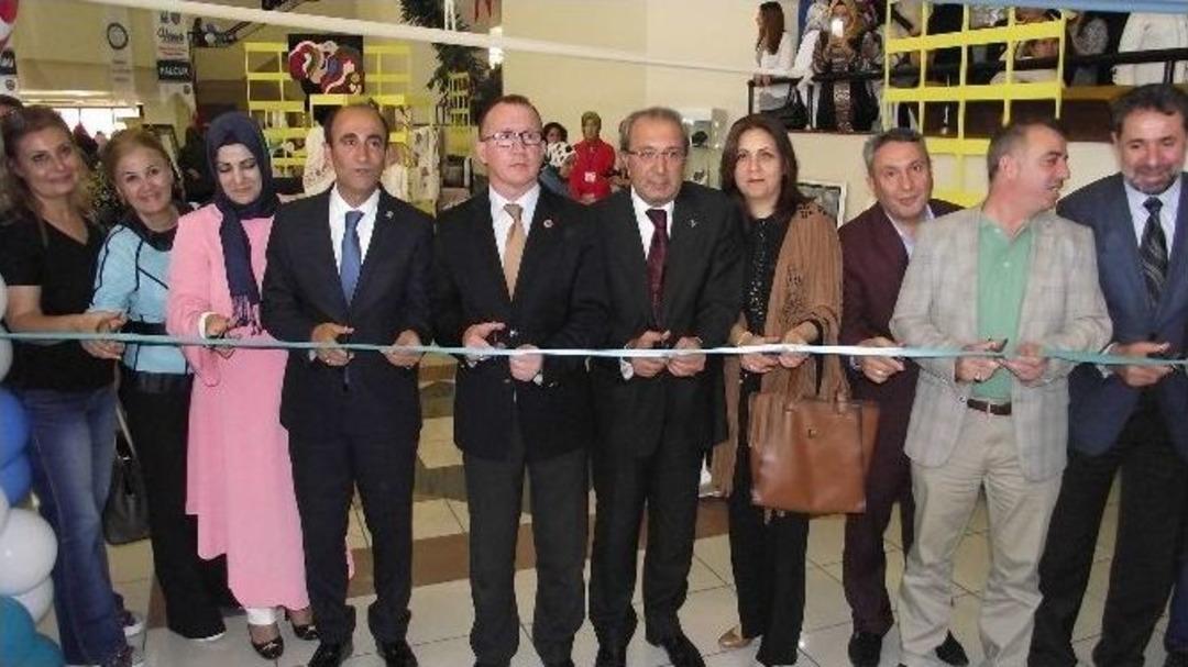 Yıl-mek Yıl Sergisi G&ouml;z Kamaştırdı