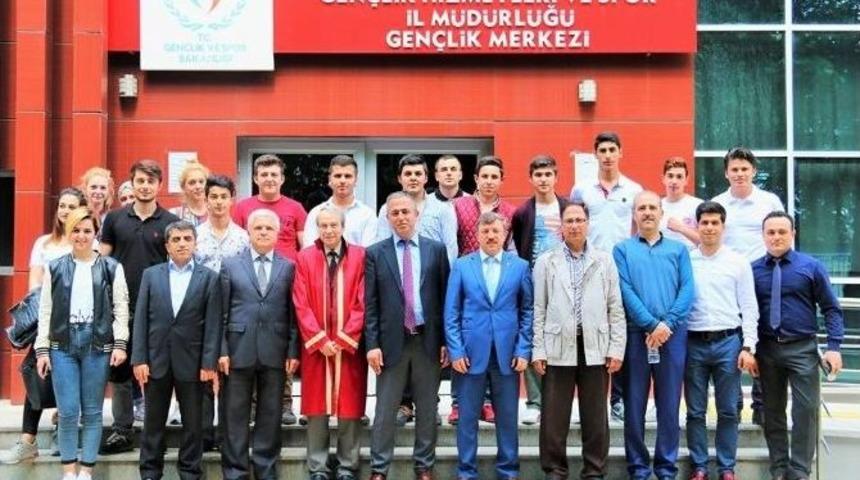 Yalova&rsquo;da Yılın Ahisi &Ccedil;ıraklarla Buluştu