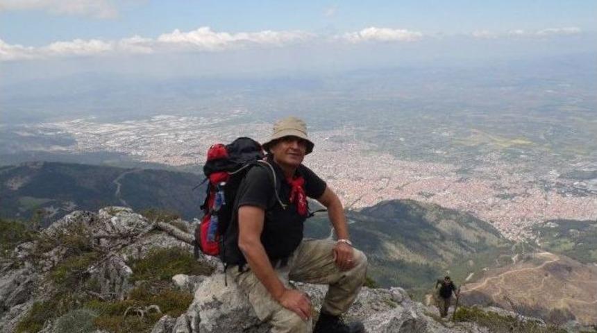 Amat&ouml;r Dağcı, Kayalıklarda &Ouml;ld&uuml;