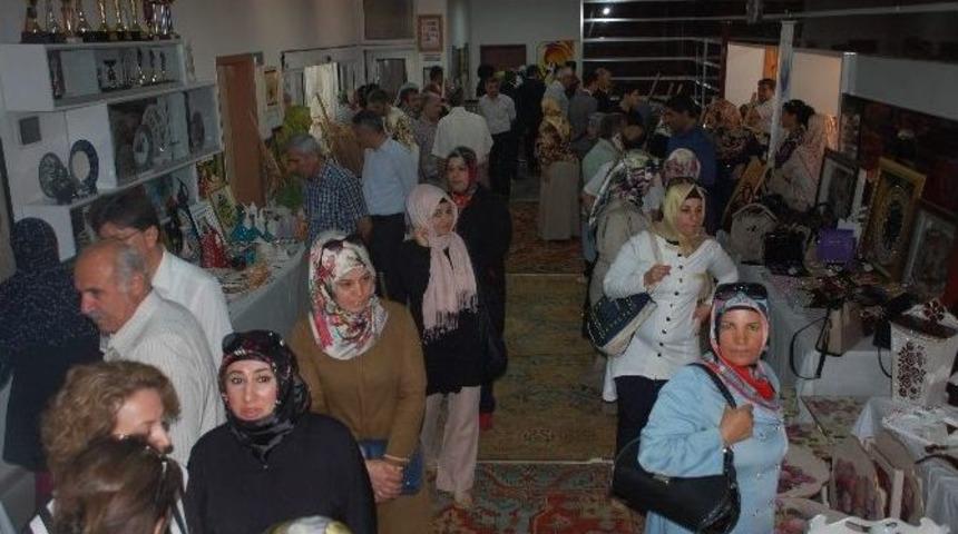 Halk Eğitim Merkezinde Yıl Sonu Sergisi A&ccedil;ıldı