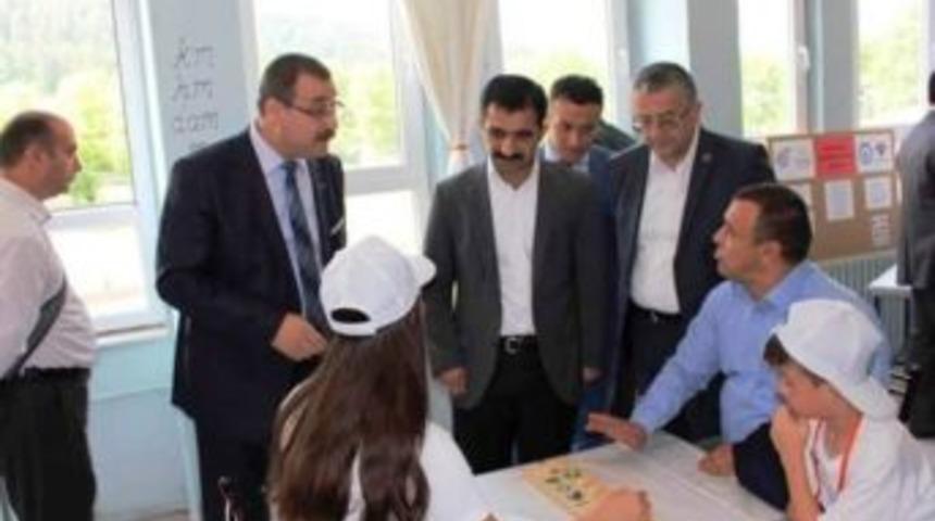 Ulus&rsquo;ta T&uuml;bitak Bilim Fuarı D&uuml;zenlendi