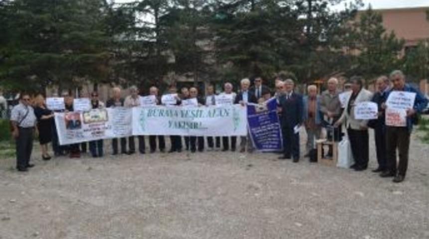 Yıkılan Vergi Binası Alanı Park Olmalı