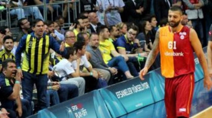 G&ouml;ksenin&rsquo;den Fenerbah&ccedil;e&rsquo;ye G&ouml;nderme