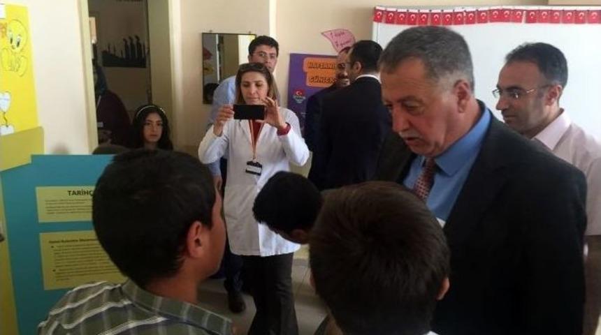 Adilcevaz’da Tübitak Bilim Fuarı