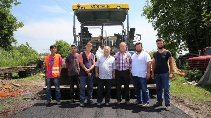 Başkan &Ouml;z&uuml;m, Asfalt &Ccedil;alışmalarını Yerinde İnceledi