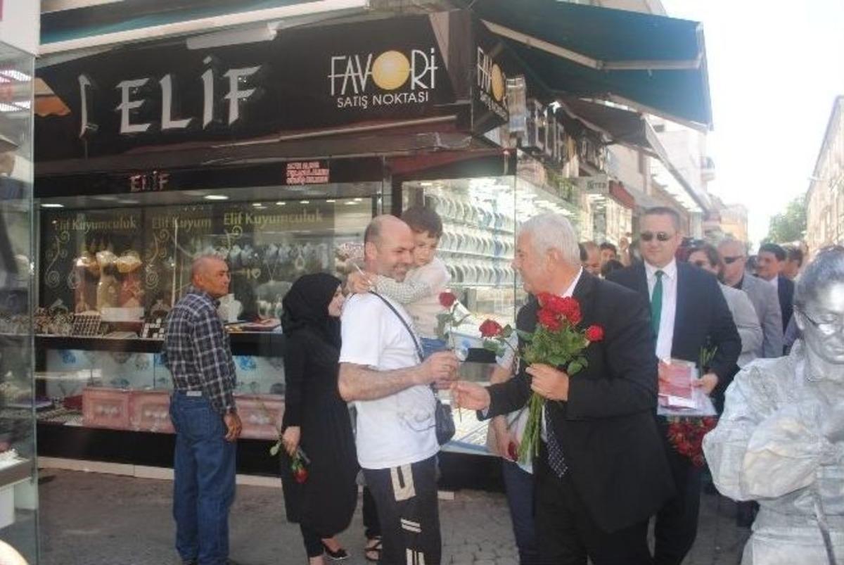 Kemeraltı, Ahilikle Renklendi