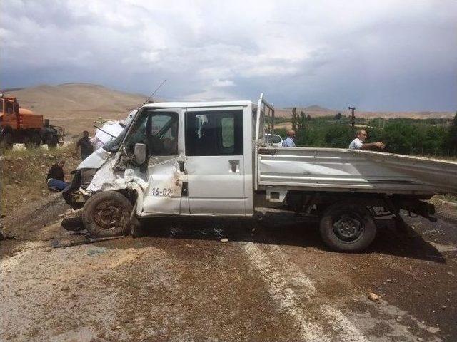 Malatya-sivas Karayolu&rsquo;nda Kaza: 2 Yaralı 1