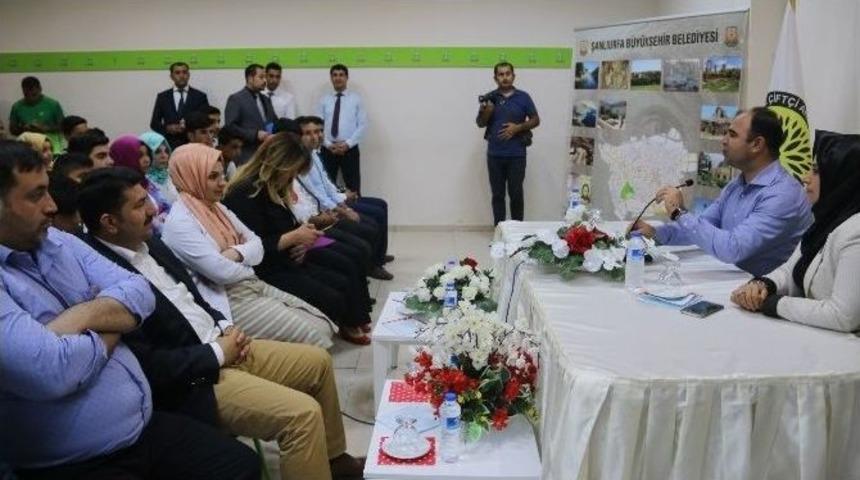 B&uuml;y&uuml;kşehir Belediye Başkanı Nihat &Ccedil;ift&ccedil;i, Gen&ccedil;lerle Buluştu