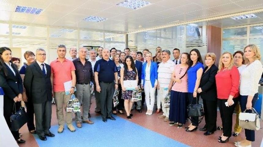 Sağlık &Ccedil;alışanları, Sigarayı Bırakarak &Ouml;rnek Oldu