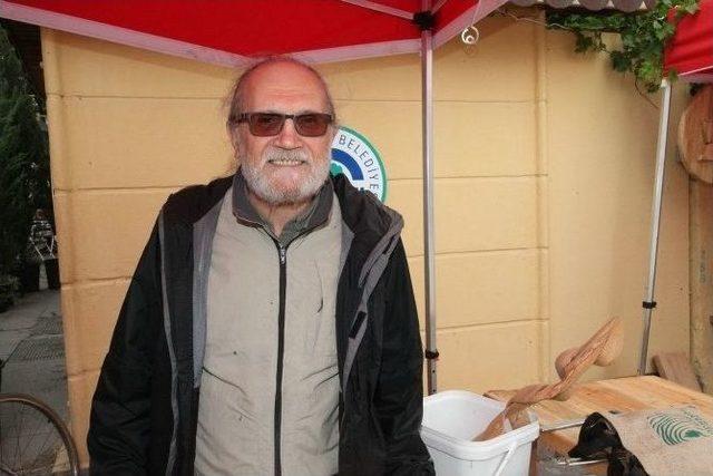 Eskişehirli Esnaf Yeteneğini 60 Yaşında Fark Etti 1