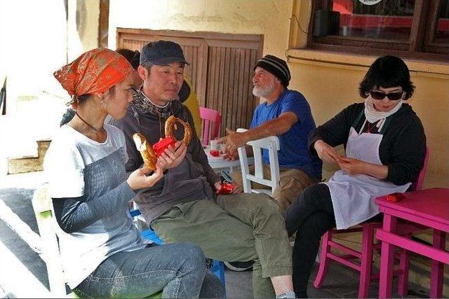 Ahşap Ustaları Helva Ve Simide Bayıldı 1