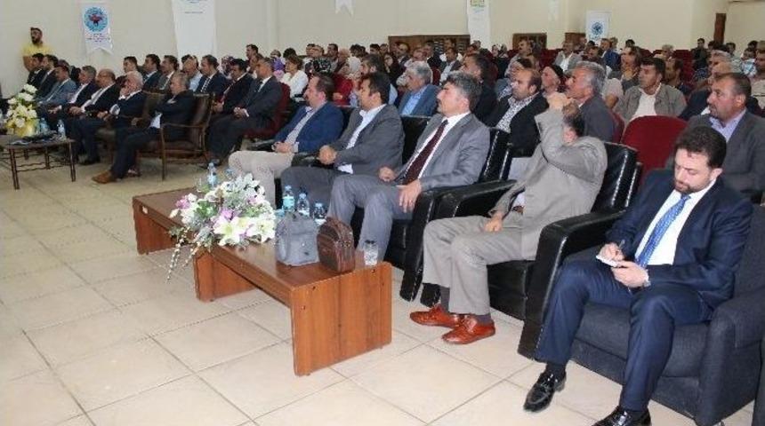 Kırmızı Et &Uuml;retimindeki Sorunlar Ve &Ccedil;&ouml;z&uuml;m &Ouml;nerileri Toplantısı Yapıldı