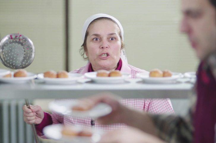 Boynu Bükükler 1. Bölüm Galerisi G2