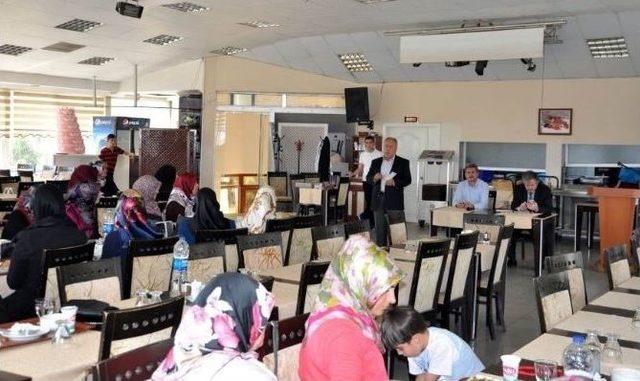 Din G&ouml;revlilerine Bilgilendirme Toplantısı 2