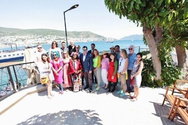 Başkan Kocadon Yabancı Gazeteciler İle Buluştu 1