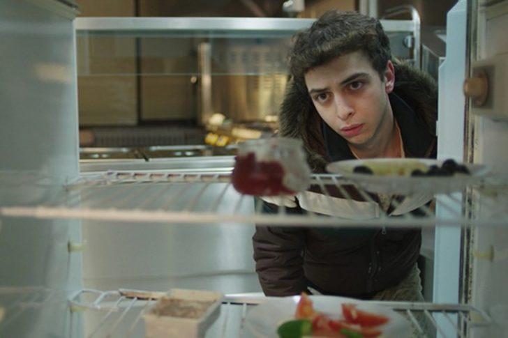 Boynu Bükükler 1. Bölüm Galerisi G4