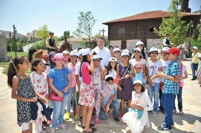 D&uuml;nya Oyun G&uuml;n&uuml;&rsquo;nde Altınk&ouml;y Eğlence Dolu 1