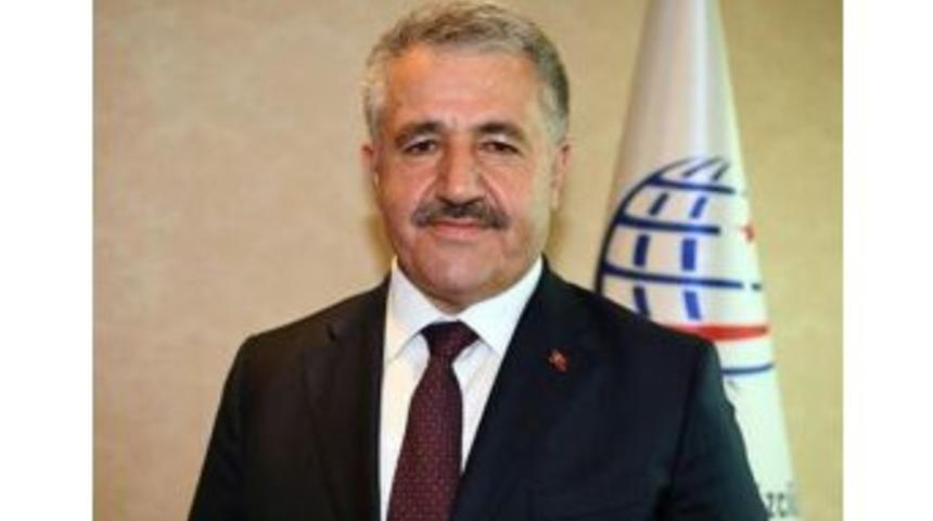 Bakan Ahmet Arslan&rsquo;ın Azerbaycan&rsquo;ın Kurtuluş Yıld&ouml;n&uuml;m&uuml; Mesajı