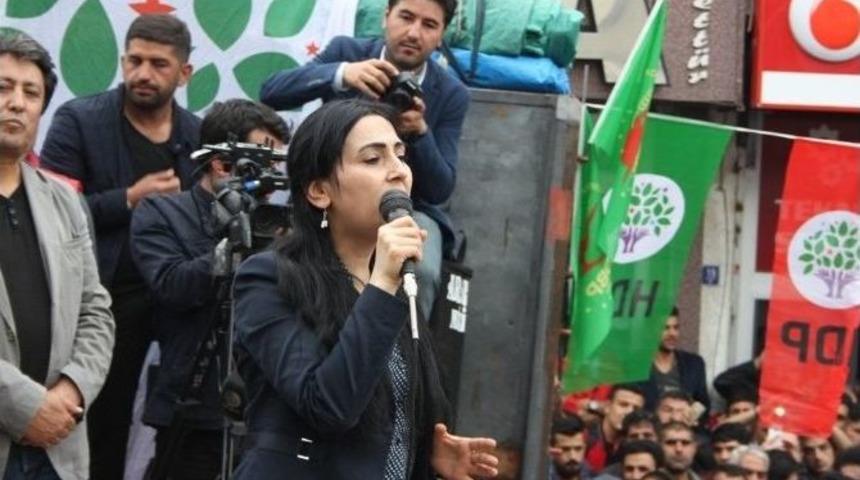 Hdp Eş Genel Başkanı Figen Y&uuml;ksekdağ Ağrı&rsquo;da