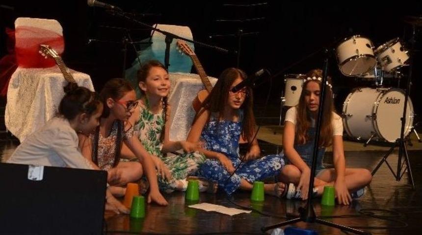 Aydın Bah&ccedil;eşehir Koleji&rsquo;nde Enstr&uuml;man Ş&ouml;leni