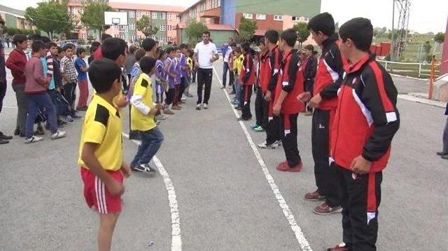 Yatılı B&ouml;lge Ortaokulunun Sportif Başarısı 1