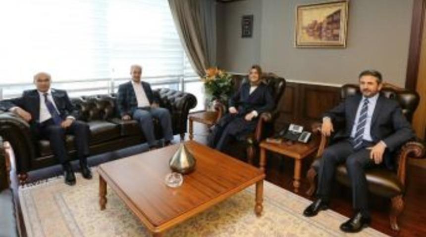 Vali Ve Milletvekilleri, Bakan Sayan&rsquo;ı Ziyaret Etti