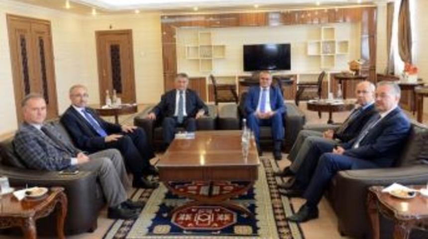 Rize, Kars Ve Iğdır Valilerinden Vali Deniz&rsquo;e Ziyaret