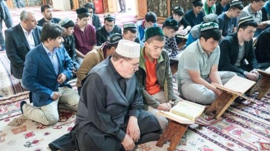 T&uuml;rk, Afgan Ve Mısırlı Gazeteci Ve Araştırmacılar, &ldquo;ipek Yolu&rsquo;nda Xinjiang&rdquo; Etkinliğine Katıldı