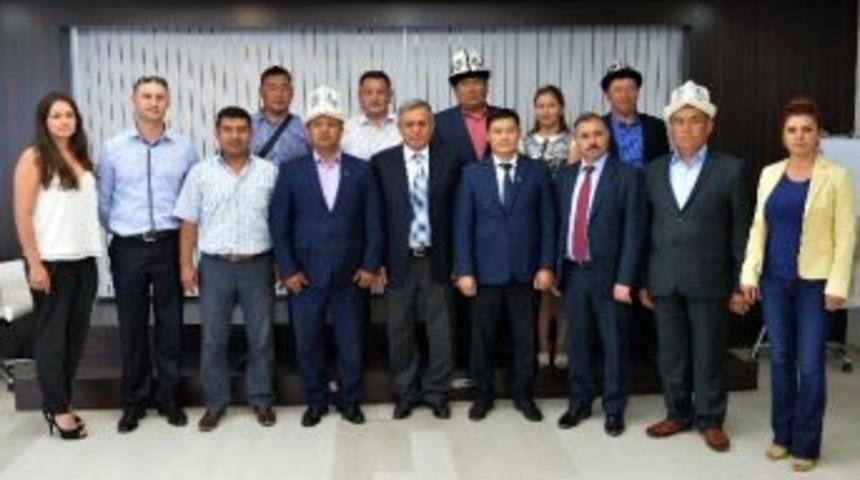 Muratpaşa&rsquo;nın Kırgız Konukları