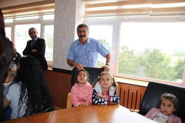 Anasınıfı &Ouml;ğrencilerinden Kaymakam &Ccedil;etin&rsquo;e Ziyaret 2