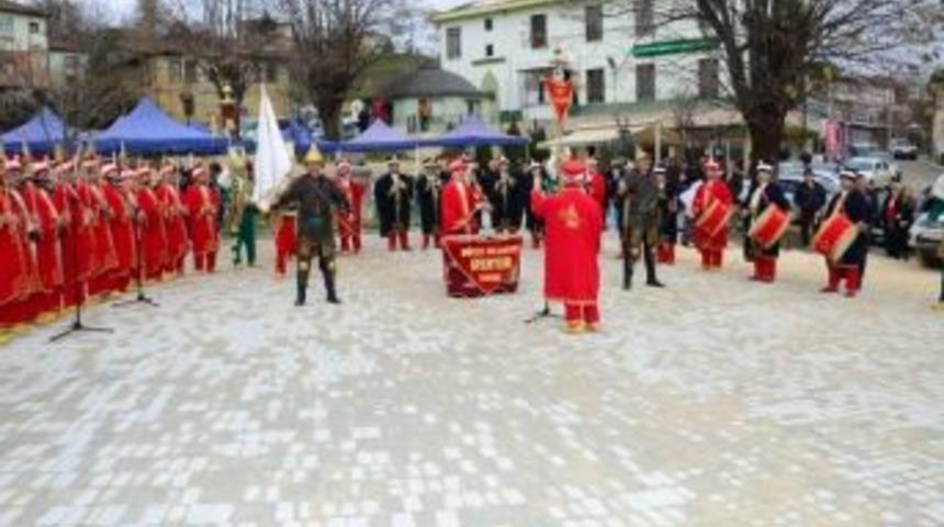 D&uuml;zce Mehter Takımı Osmanlı &Ccedil;ileği K&uuml;lt&uuml;r Ve Sanat Şenliği&rsquo;nde