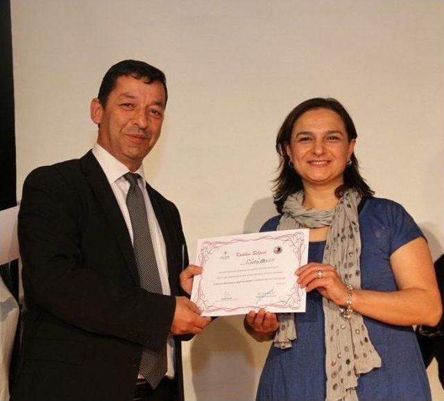 Kartal&rsquo;da Kadın Girişimcilerin Sertifika Heyecanı 3