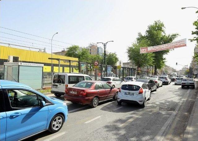 Gaziantepli S&uuml;r&uuml;c&uuml;ler Sola D&ouml;n&uuml;ş Yasaklarından Memnun 2