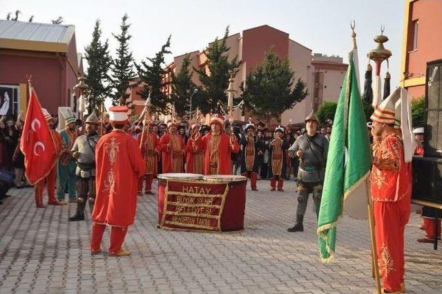 Reyhanlı&rsquo;da Meslek Y&uuml;ksek Okul &Ouml;ğrencileri Kep Attı 1