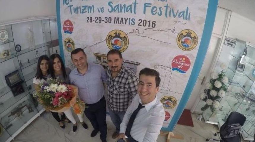 Ge&ccedil;mişten Geleceğe Selfie Yarışması Sonu&ccedil;landı