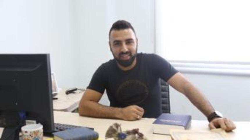 Ga&uuml; Akademisyeni&rsquo;nden, Uluslararası &Ccedil;eviri Başarısı